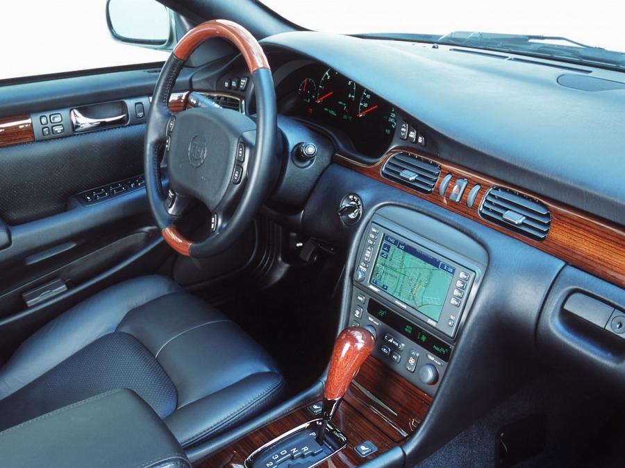  Cadillac Seville STS 1998 года  (EU) (фото 5 из 28)
